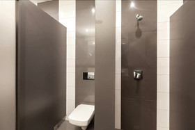 Cinema Hostel & Apartments