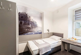 Cinema Hostel & Apartments