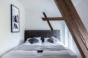 Cinema Hostel & Apartments