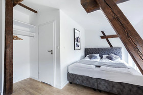 Cinema Hostel & Apartments