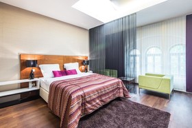 City Park Hotel & Residence