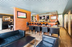 City Park Hotel & Residence