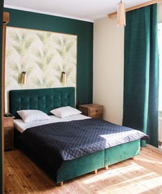 Elegant Hostel & Apartments