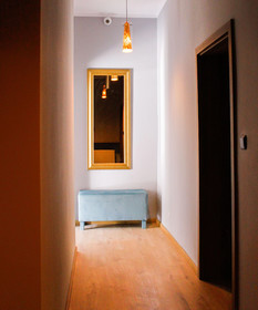 Elegant Hostel & Apartments