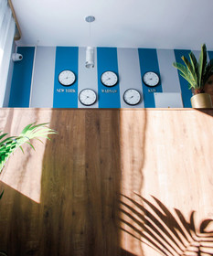 Elegant Hostel & Apartments