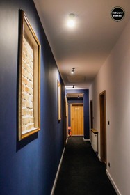 Elegant Hostel & Apartments
