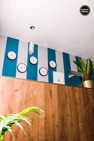 Elegant Hostel & Apartments