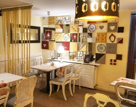 Explorer Hostel