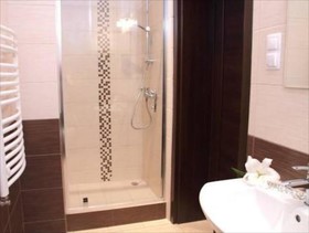 Glam House Apartments