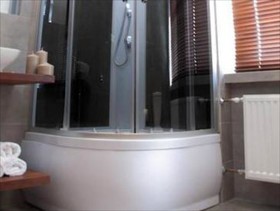 Glam House Apartments