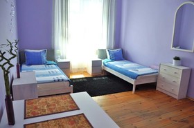 Happy House Hostel
