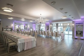 Bialy Dom Henlex Restauracja Hotel