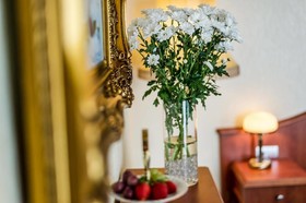 Bialy Dom Henlex Restauracja Hotel