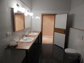 Hostel 58