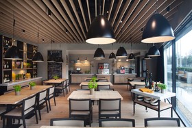 Ilonn Hotel