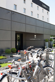 Ilonn Hotel