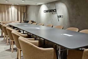 Ilonn Hotel