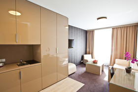 Platinum Palace Apartments