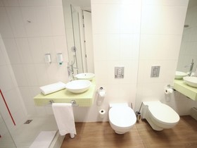 Platinum Palace Apartments