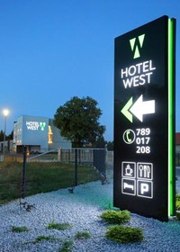 Poznan West Hotel