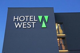Poznan West Hotel