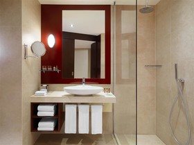 Sheraton Poznan Hotel