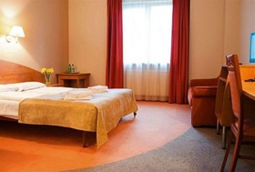 Hotel Anton By DNS