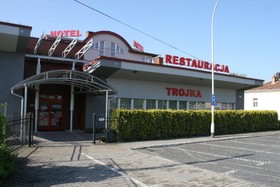 Trojka