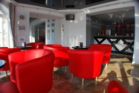 Amigo Hotel