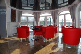 Amigo Hotel