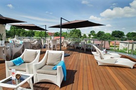 Velvet Hotel & Restaurant