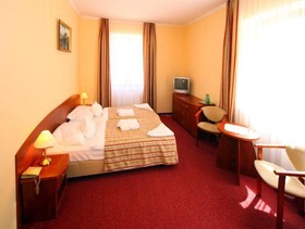 Ewa Medical & Spa