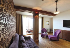 Hotel & Medi-Spa Bialy Kamien
