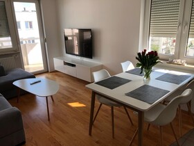 Apartament F&J 35