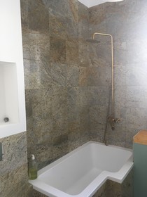 4th Floor Bed and Breakfast
