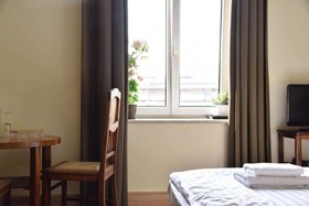 4th Floor Bed and Breakfast