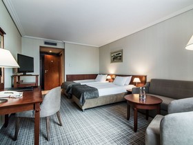 Airport Hotel Okecie
