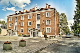 American House Willa Hennela