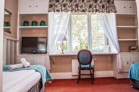 American House Willa Hennela