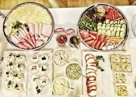 American House Willa Hennela