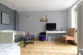 Anton House