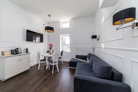 Apartament One by Your Freedom