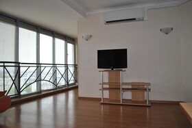 Babka Tower by Warsaw Apartments