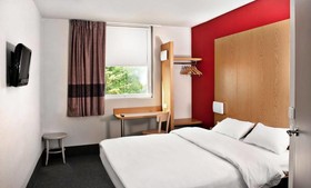 B&B Hotel Warszawa-Okecie