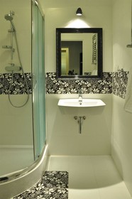 Chmielna Guest House