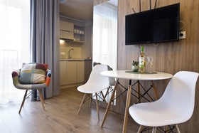 Dobrolin IV by P&O Apartments Group