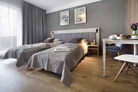 Dobrolin IV by P&O Apartments Group