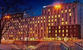 Dobrolin IV by P&O Apartments Group