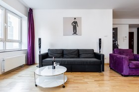 Green Wood Apartments Platinum Towers