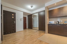 Green Wood Apartments Platinum Towers